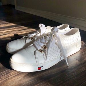 Tommy Hilfiger Women’s Lace-Up Sneakers - White - Size 9